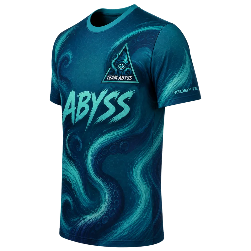 Maillot esport bleu canard vu de trois quarts, motif sur le côté et la manche